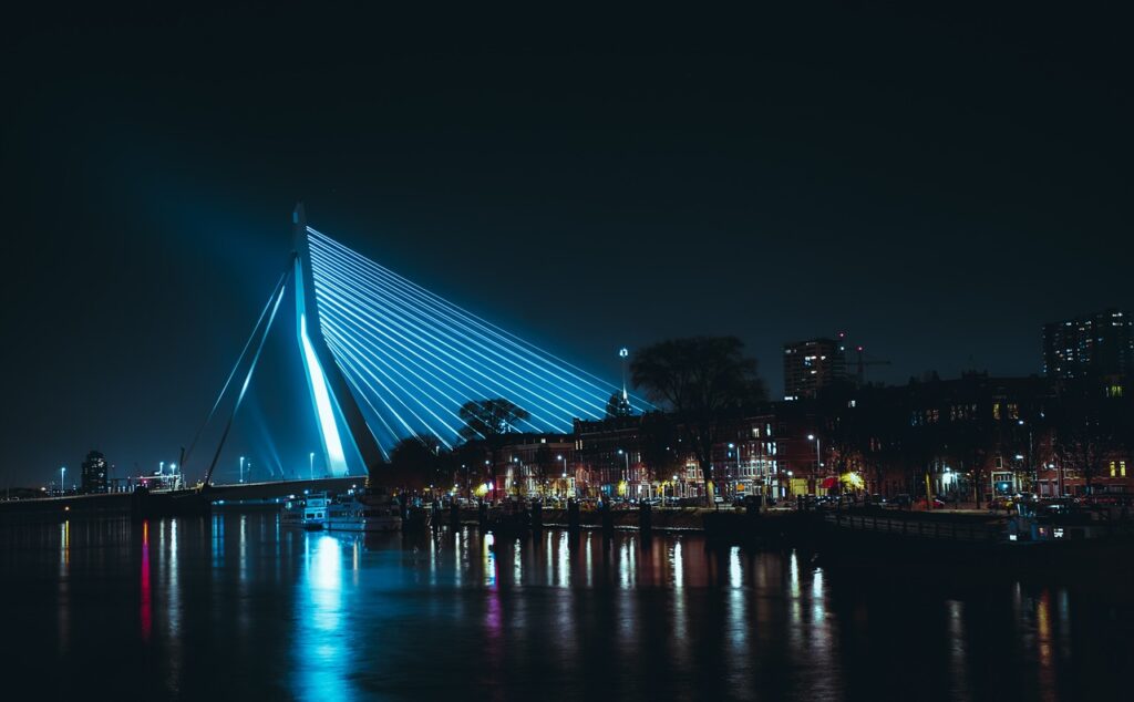 Rotterdam Hafen Nacht Rotterdam Bootsfahrt Die Stadt Vom Wasser Aus Erleben